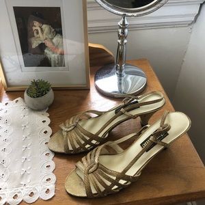 Vintage Animato snakeskin kitten heels, size 7